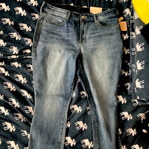 NWT skinny jeans